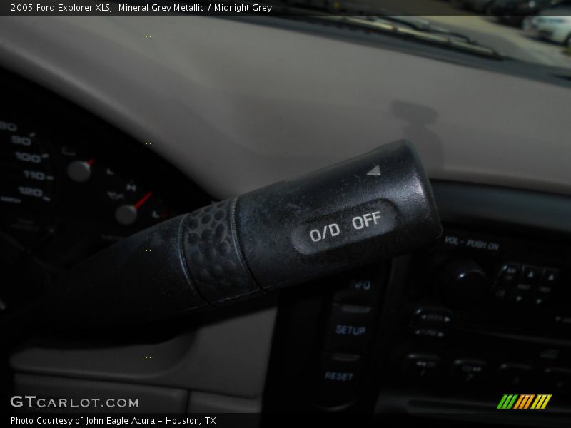 Mineral Grey Metallic / Midnight Grey 2005 Ford Explorer XLS