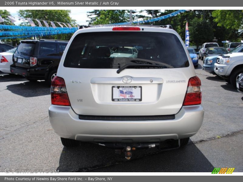 Millenium Silver Metallic / Ash Gray 2006 Toyota Highlander V6
