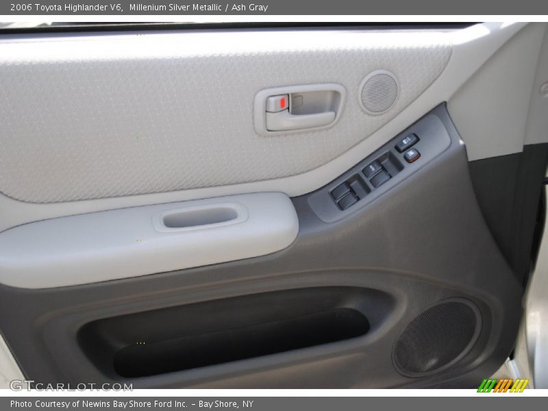 Millenium Silver Metallic / Ash Gray 2006 Toyota Highlander V6