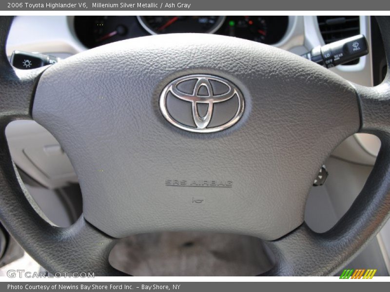 Millenium Silver Metallic / Ash Gray 2006 Toyota Highlander V6