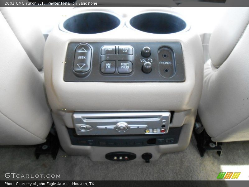 Pewter Metallic / Sandstone 2002 GMC Yukon SLT