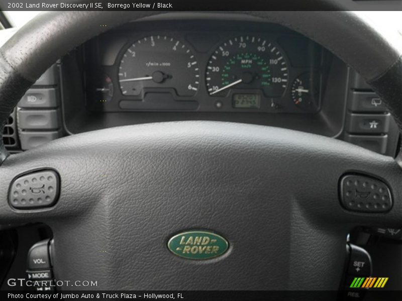 Borrego Yellow / Black 2002 Land Rover Discovery II SE