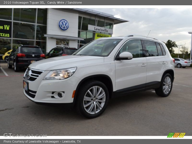 Candy White / Sandstone 2010 Volkswagen Tiguan SEL