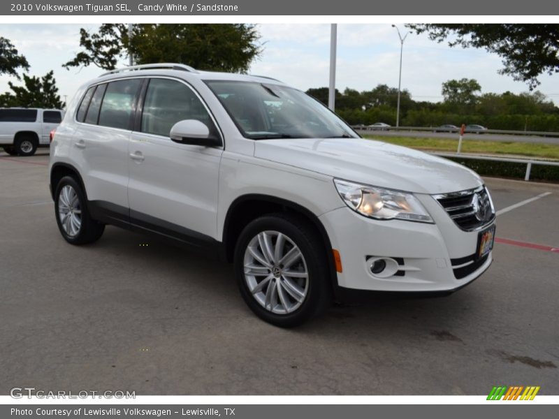 Candy White / Sandstone 2010 Volkswagen Tiguan SEL