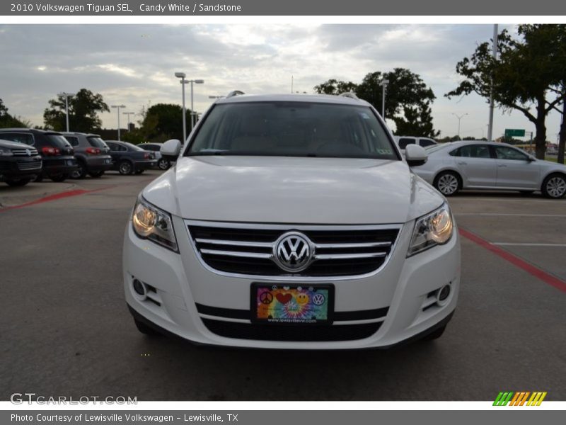 Candy White / Sandstone 2010 Volkswagen Tiguan SEL