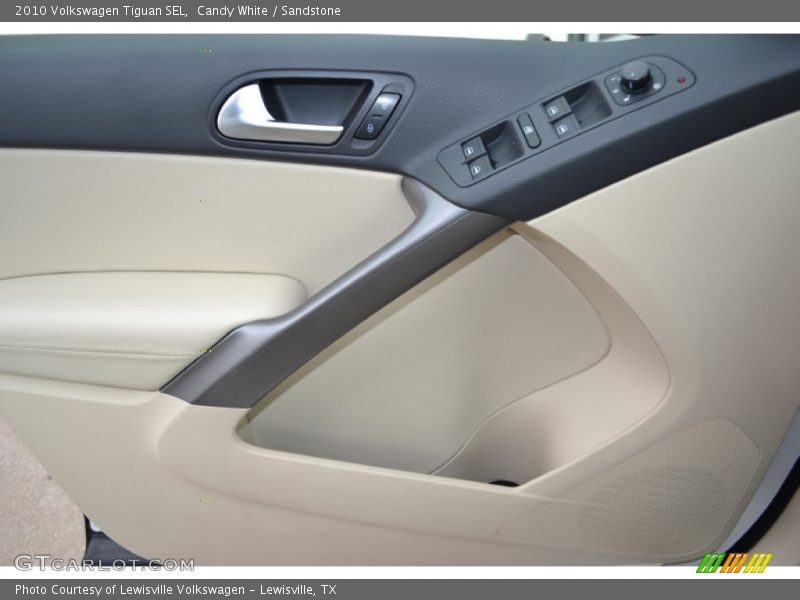 Candy White / Sandstone 2010 Volkswagen Tiguan SEL