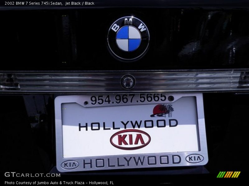 Jet Black / Black 2002 BMW 7 Series 745i Sedan