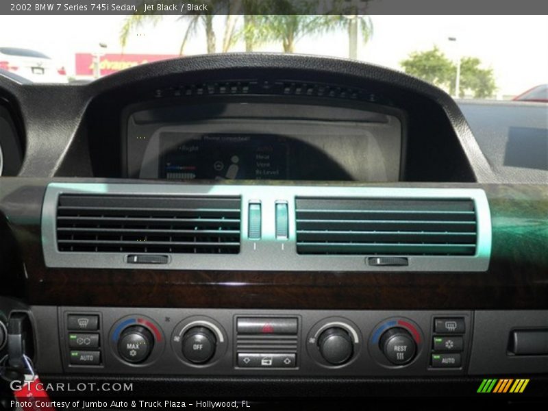Jet Black / Black 2002 BMW 7 Series 745i Sedan