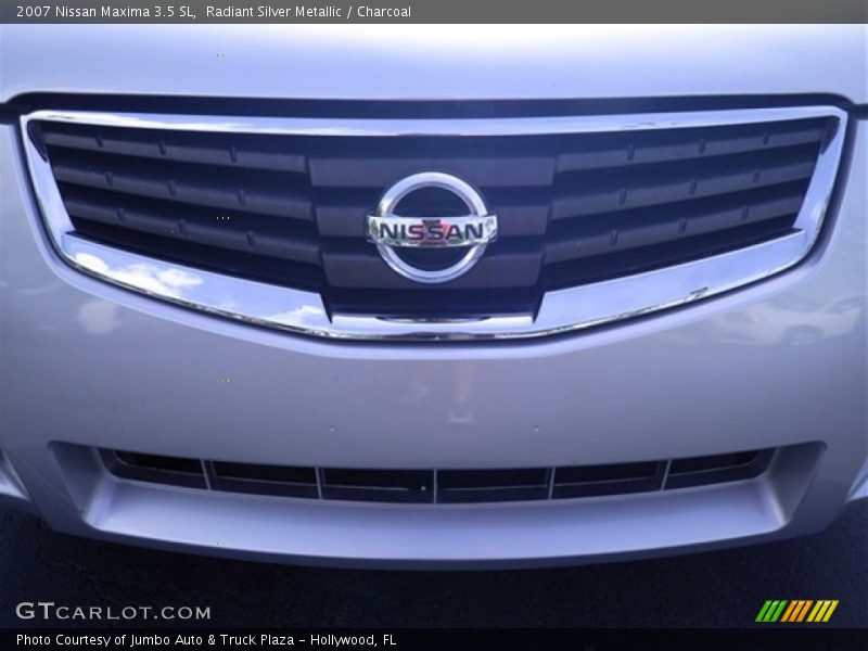Radiant Silver Metallic / Charcoal 2007 Nissan Maxima 3.5 SL