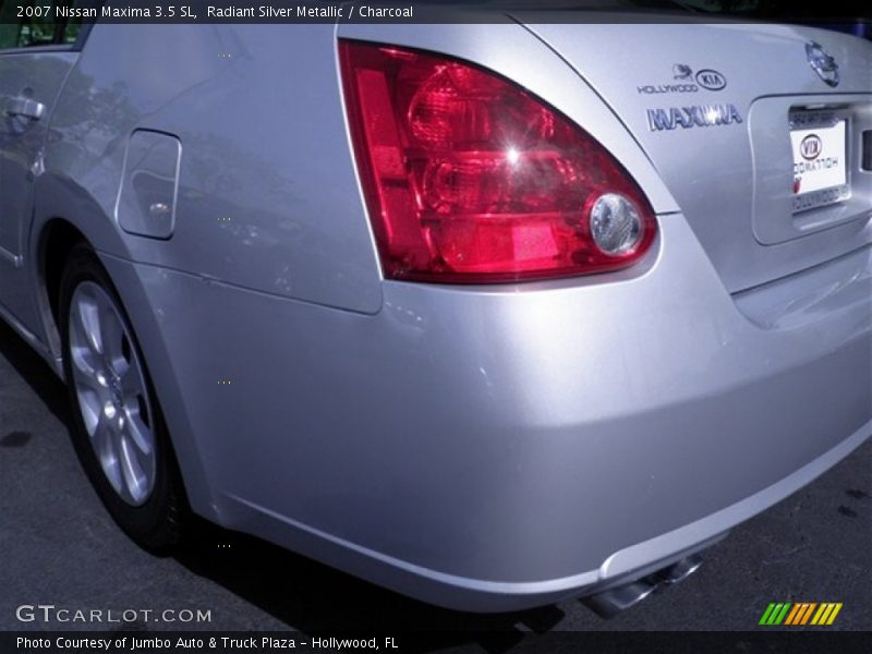 Radiant Silver Metallic / Charcoal 2007 Nissan Maxima 3.5 SL