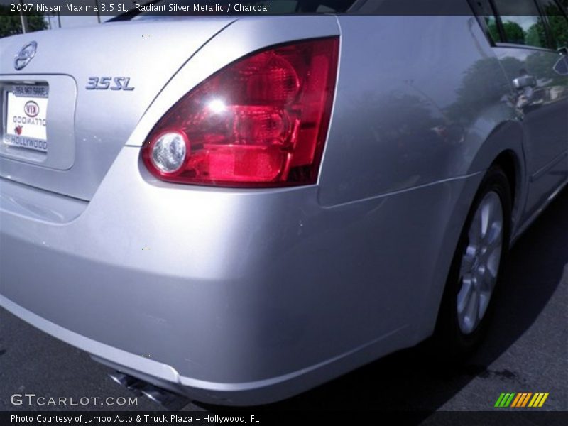 Radiant Silver Metallic / Charcoal 2007 Nissan Maxima 3.5 SL