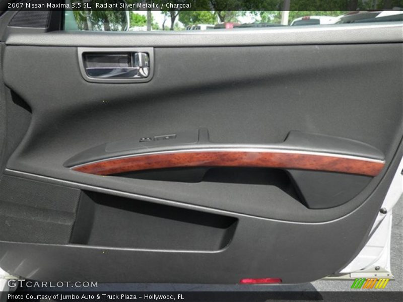 Radiant Silver Metallic / Charcoal 2007 Nissan Maxima 3.5 SL