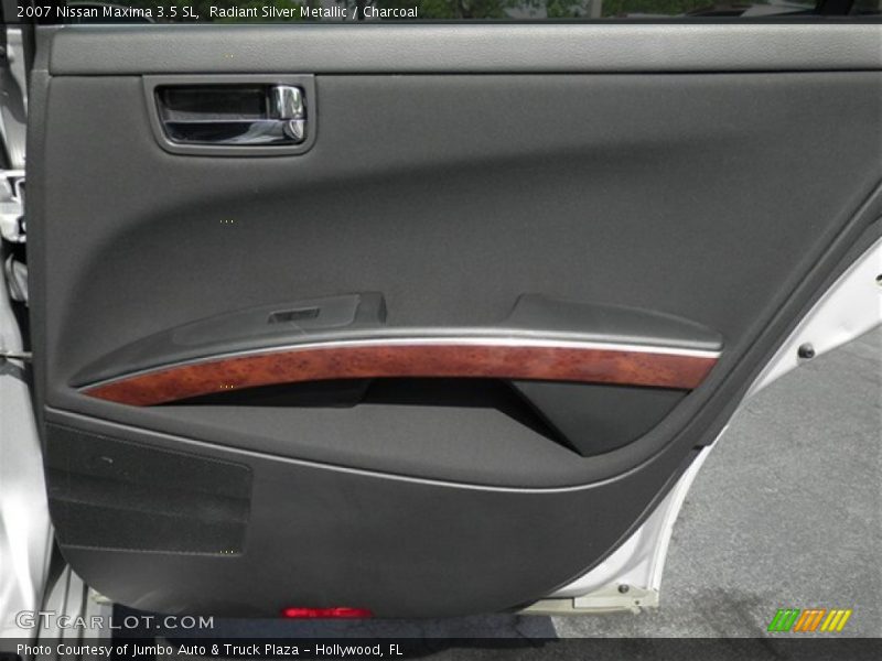 Radiant Silver Metallic / Charcoal 2007 Nissan Maxima 3.5 SL
