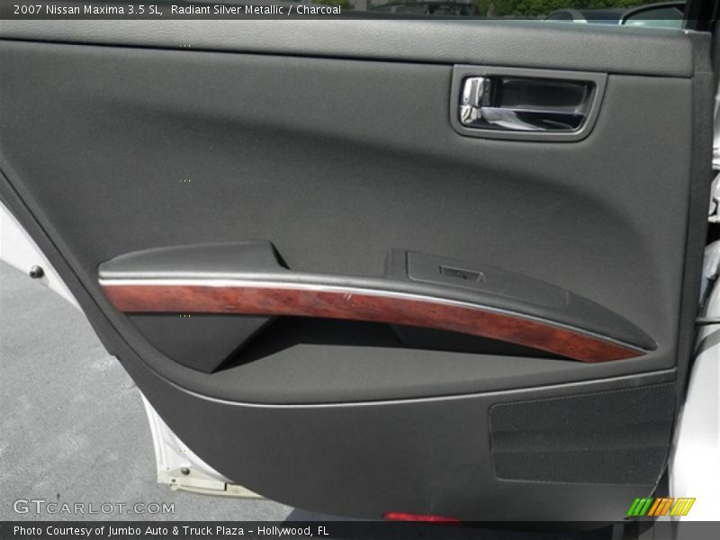 Radiant Silver Metallic / Charcoal 2007 Nissan Maxima 3.5 SL