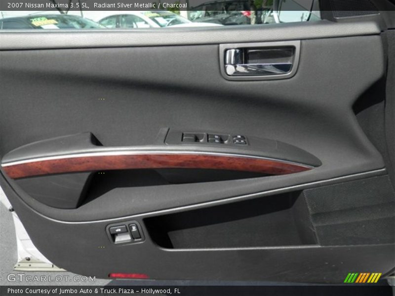 Radiant Silver Metallic / Charcoal 2007 Nissan Maxima 3.5 SL