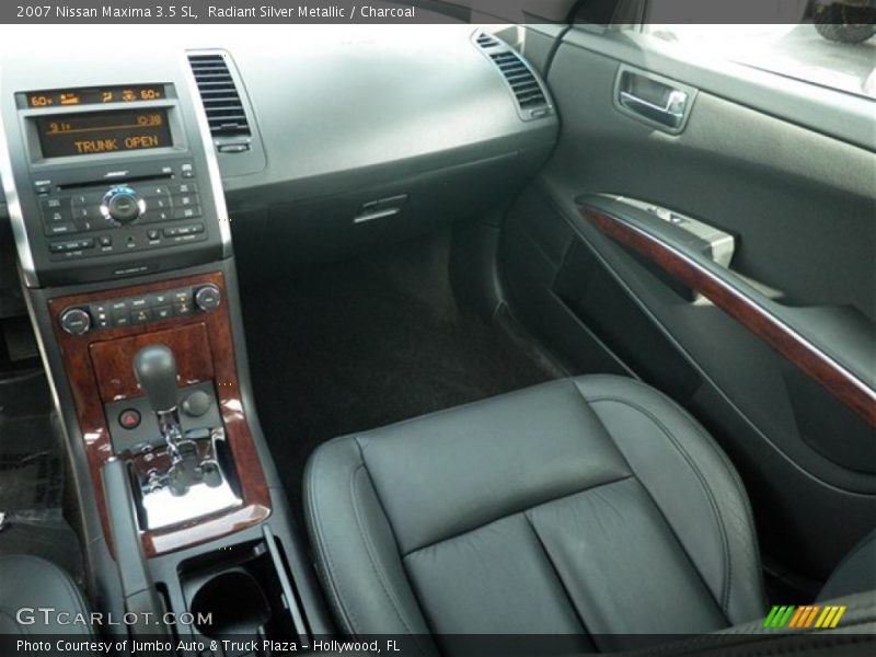 Radiant Silver Metallic / Charcoal 2007 Nissan Maxima 3.5 SL