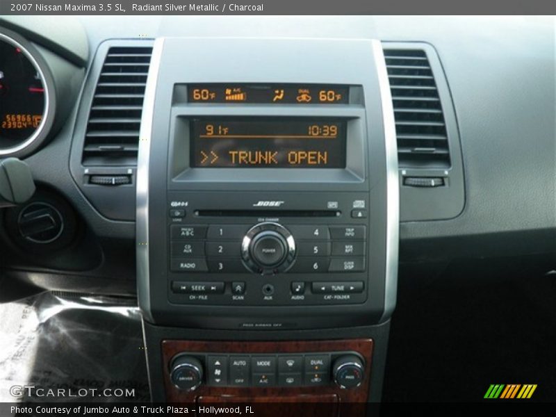 Radiant Silver Metallic / Charcoal 2007 Nissan Maxima 3.5 SL