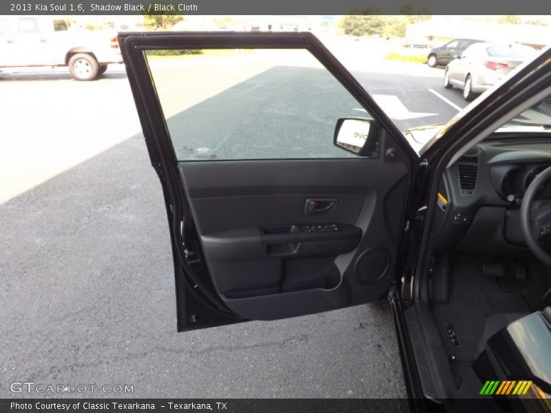 Shadow Black / Black Cloth 2013 Kia Soul 1.6