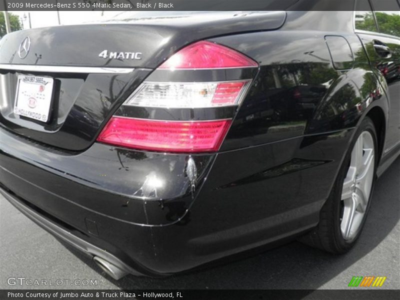 Black / Black 2009 Mercedes-Benz S 550 4Matic Sedan
