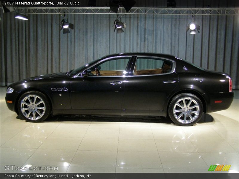 Black / Cuoio 2007 Maserati Quattroporte