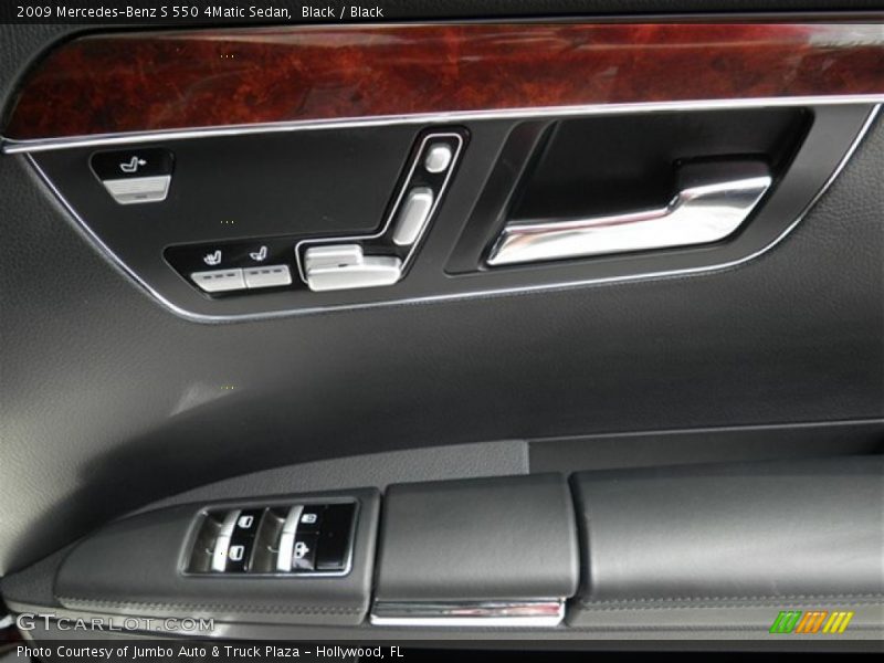 Black / Black 2009 Mercedes-Benz S 550 4Matic Sedan