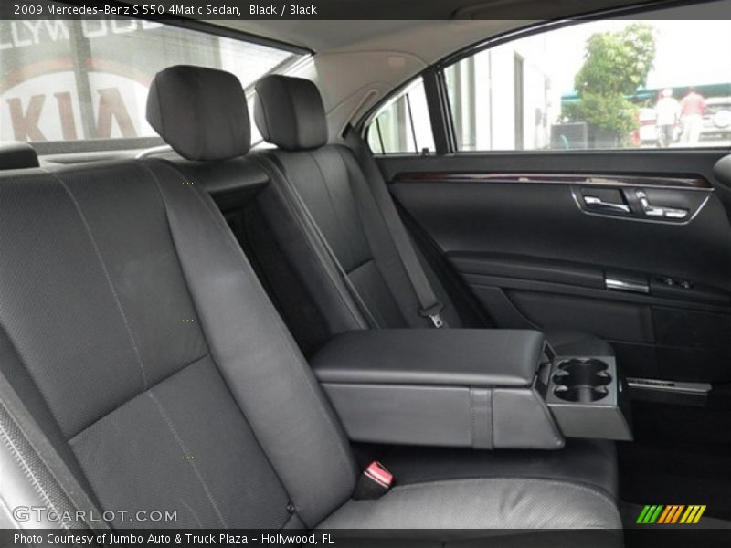 Black / Black 2009 Mercedes-Benz S 550 4Matic Sedan
