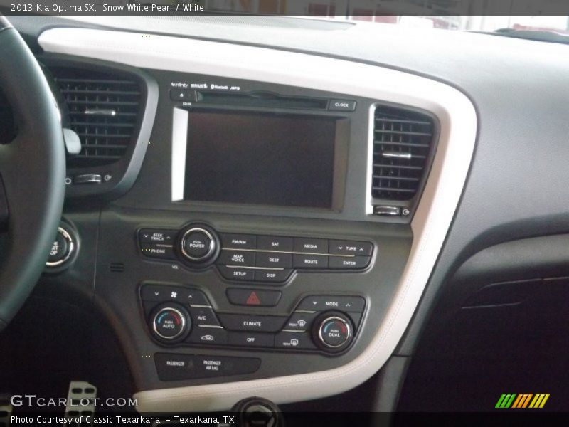 Snow White Pearl / White 2013 Kia Optima SX