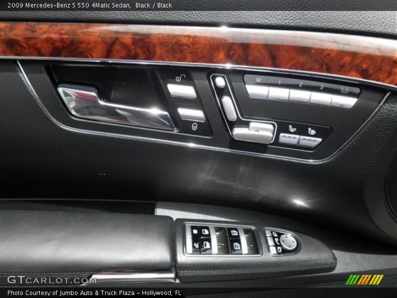 Black / Black 2009 Mercedes-Benz S 550 4Matic Sedan