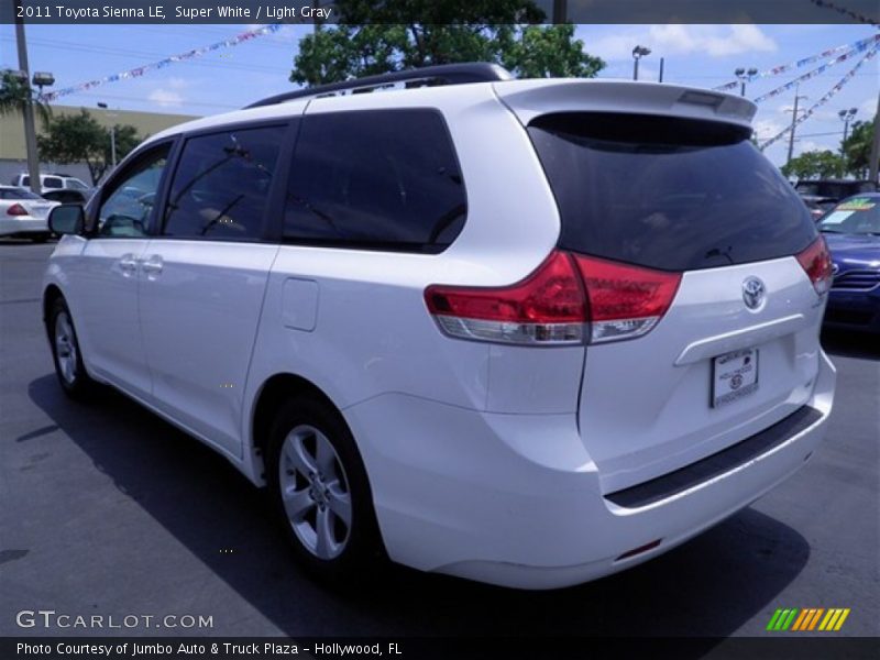 Super White / Light Gray 2011 Toyota Sienna LE