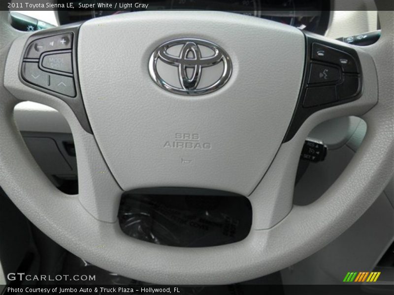 Super White / Light Gray 2011 Toyota Sienna LE