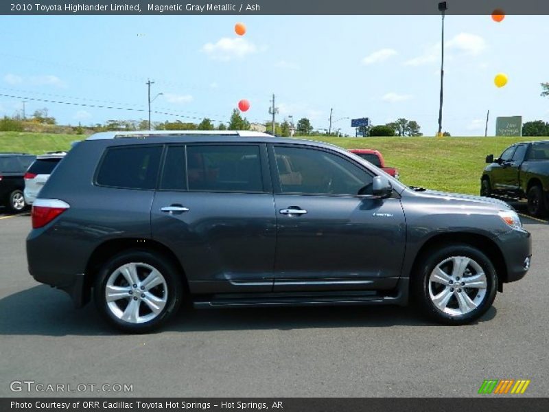 Magnetic Gray Metallic / Ash 2010 Toyota Highlander Limited