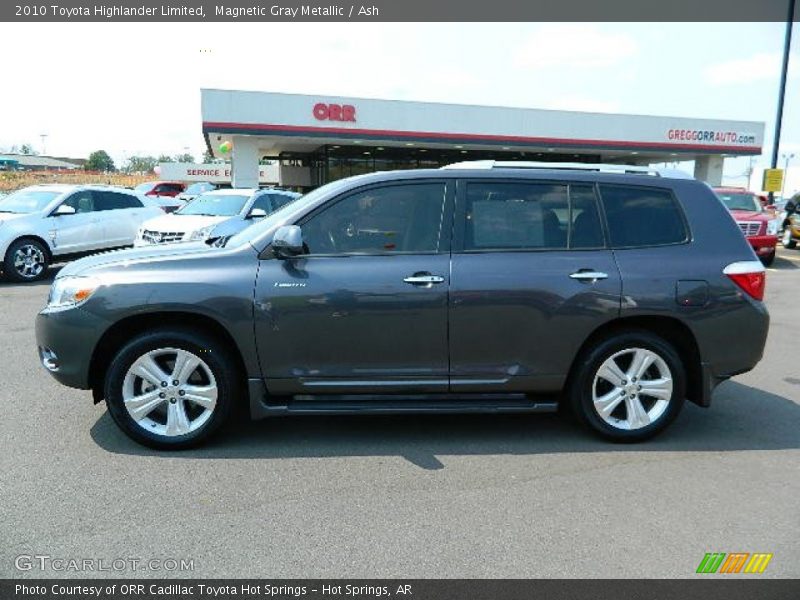 Magnetic Gray Metallic / Ash 2010 Toyota Highlander Limited