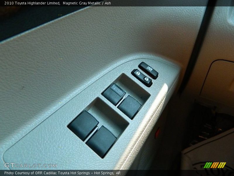 Magnetic Gray Metallic / Ash 2010 Toyota Highlander Limited