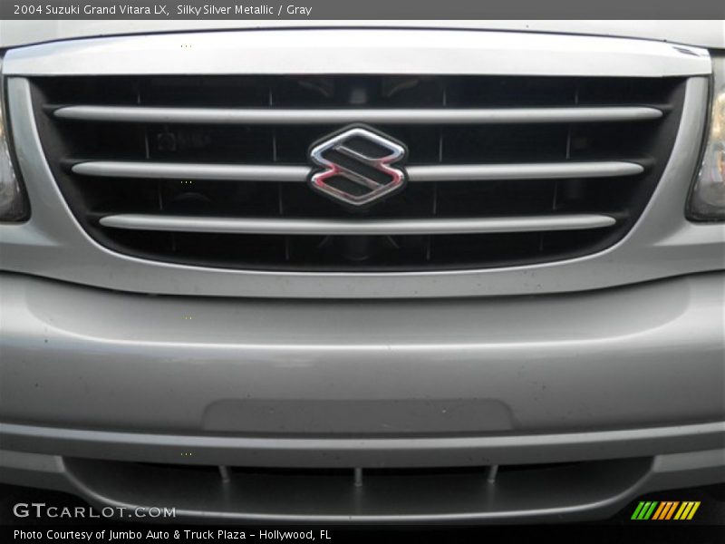 Silky Silver Metallic / Gray 2004 Suzuki Grand Vitara LX