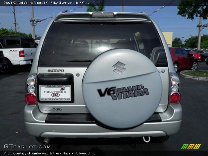 Silky Silver Metallic / Gray 2004 Suzuki Grand Vitara LX