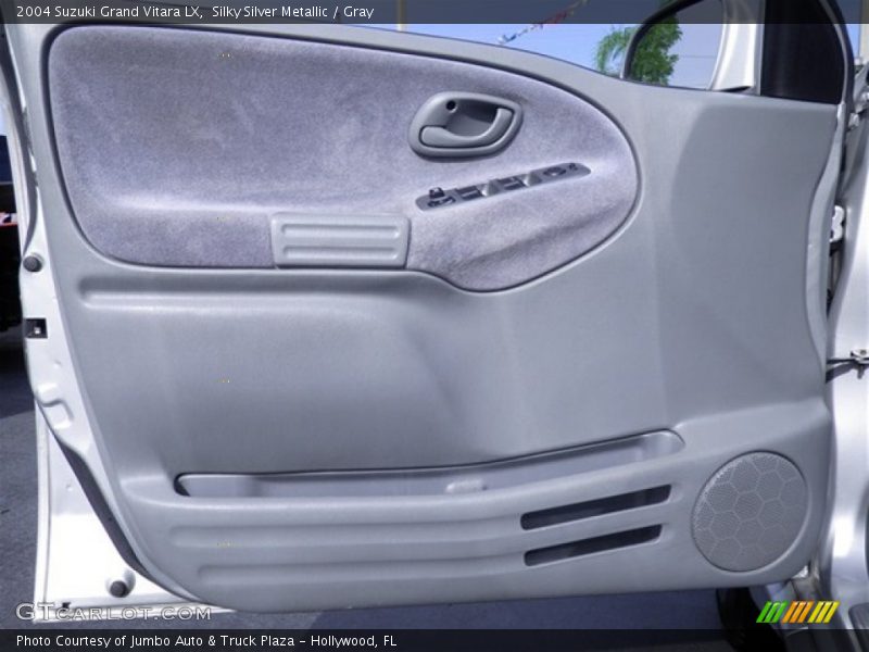 Door Panel of 2004 Grand Vitara LX