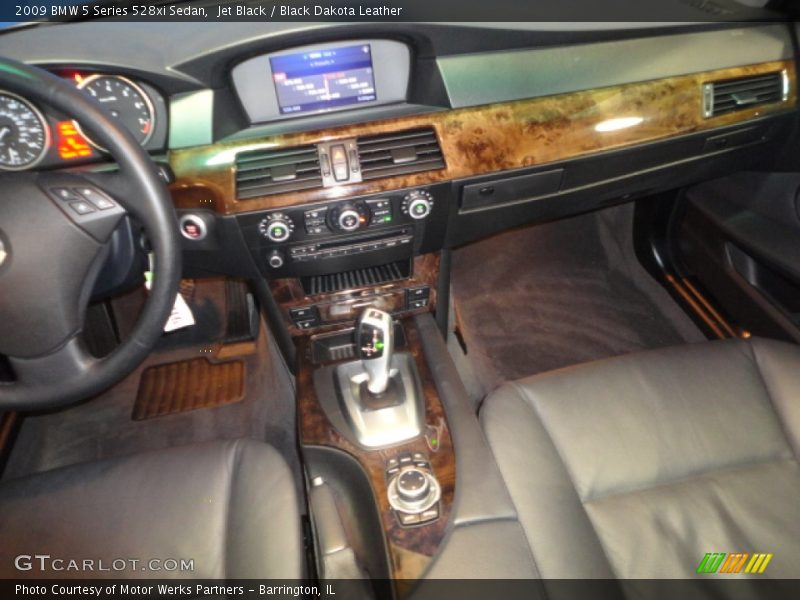 Jet Black / Black Dakota Leather 2009 BMW 5 Series 528xi Sedan