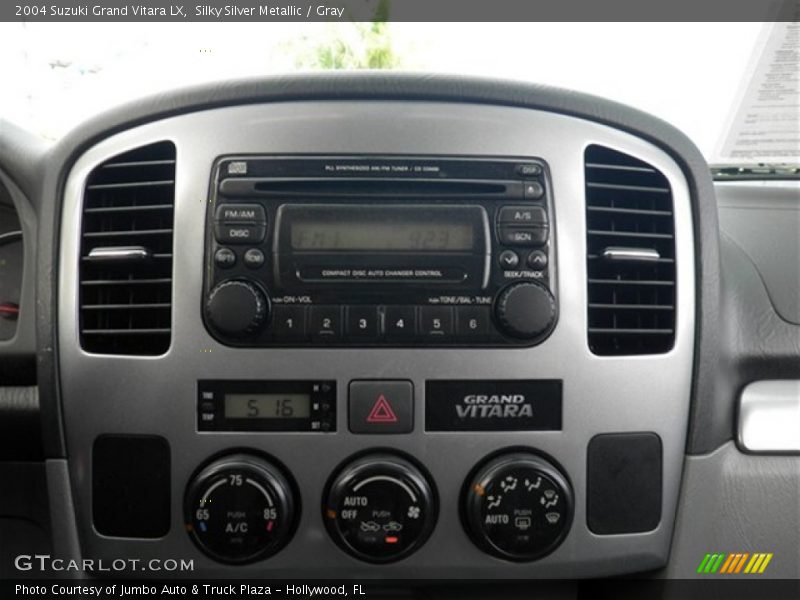 Controls of 2004 Grand Vitara LX