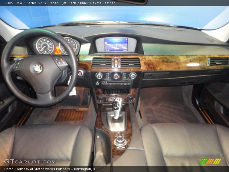 Jet Black / Black Dakota Leather 2009 BMW 5 Series 528xi Sedan