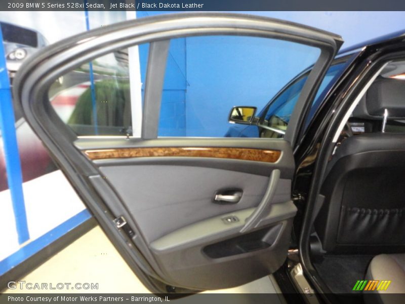 Jet Black / Black Dakota Leather 2009 BMW 5 Series 528xi Sedan