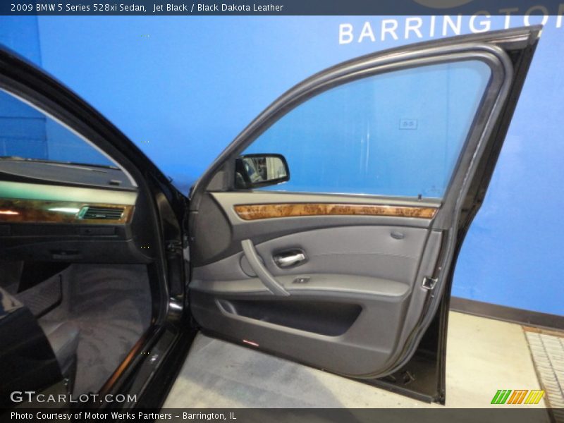 Jet Black / Black Dakota Leather 2009 BMW 5 Series 528xi Sedan