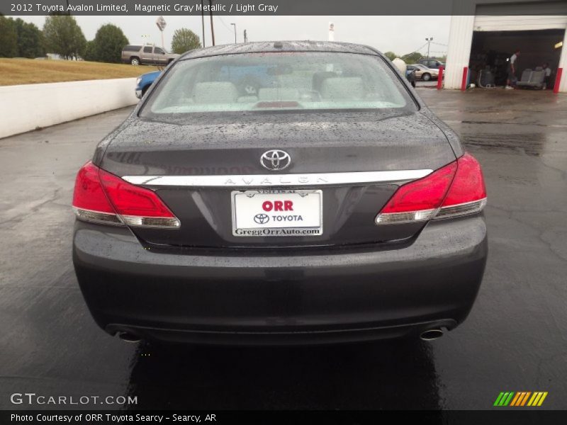 Magnetic Gray Metallic / Light Gray 2012 Toyota Avalon Limited