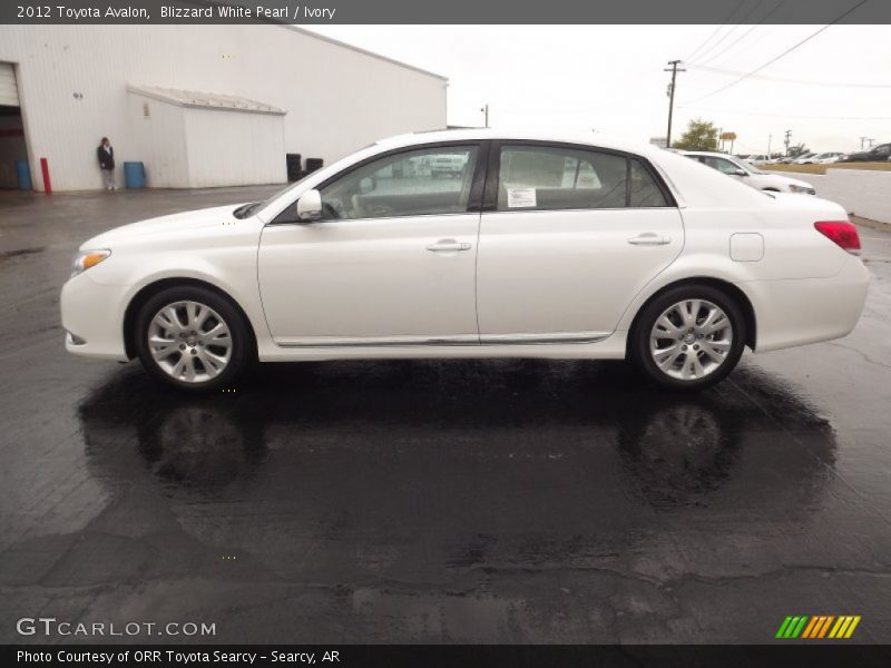 Blizzard White Pearl / Ivory 2012 Toyota Avalon