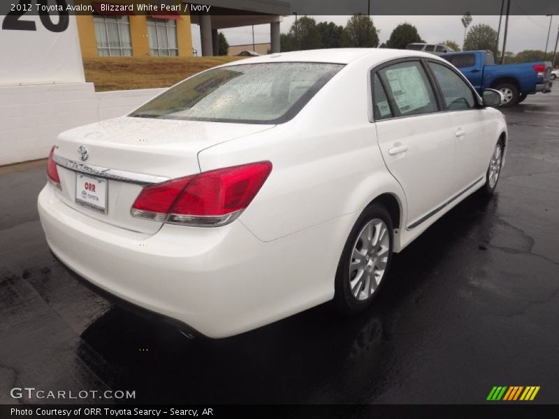 Blizzard White Pearl / Ivory 2012 Toyota Avalon