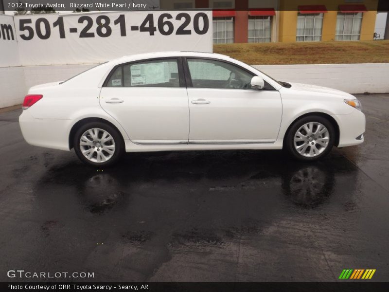 Blizzard White Pearl / Ivory 2012 Toyota Avalon