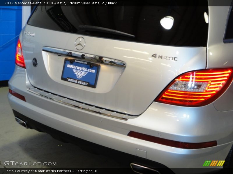 Iridium Silver Metallic / Black 2012 Mercedes-Benz R 350 4Matic