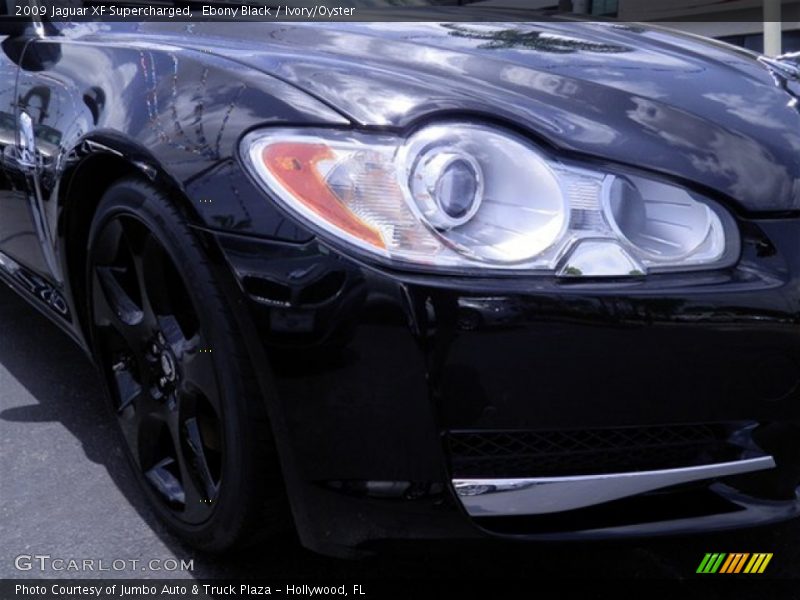 Ebony Black / Ivory/Oyster 2009 Jaguar XF Supercharged