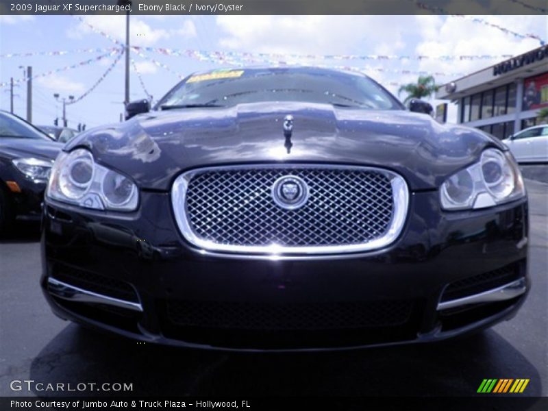 Ebony Black / Ivory/Oyster 2009 Jaguar XF Supercharged