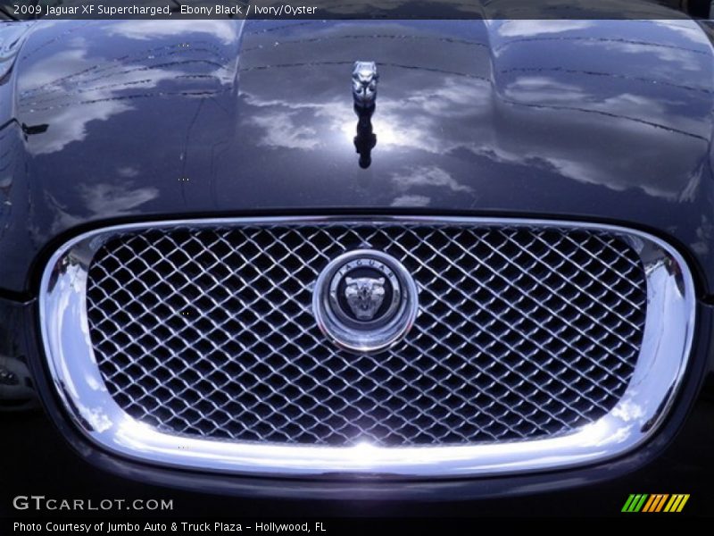Ebony Black / Ivory/Oyster 2009 Jaguar XF Supercharged
