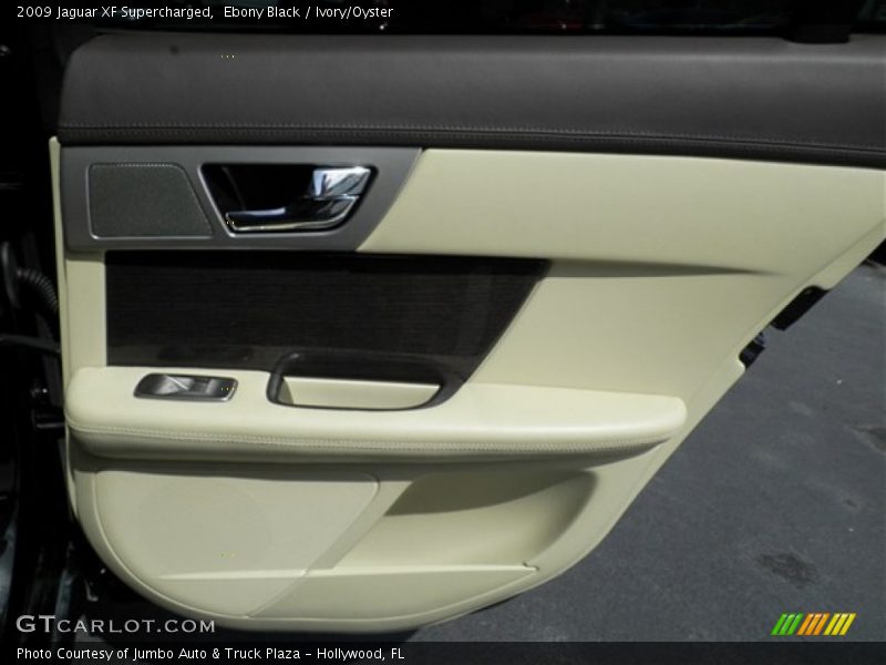 Ebony Black / Ivory/Oyster 2009 Jaguar XF Supercharged
